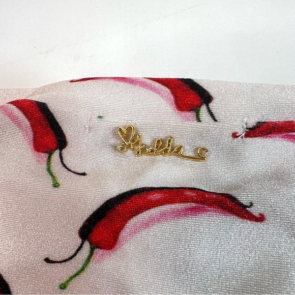 ISOLDA Chili Pepper Long Sleeve Stretch Cropped Top Size Large - Picture 9 of 11